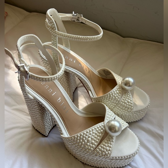 Gianni Bini Shoes - Gianni Bini Pearl Platform Heels